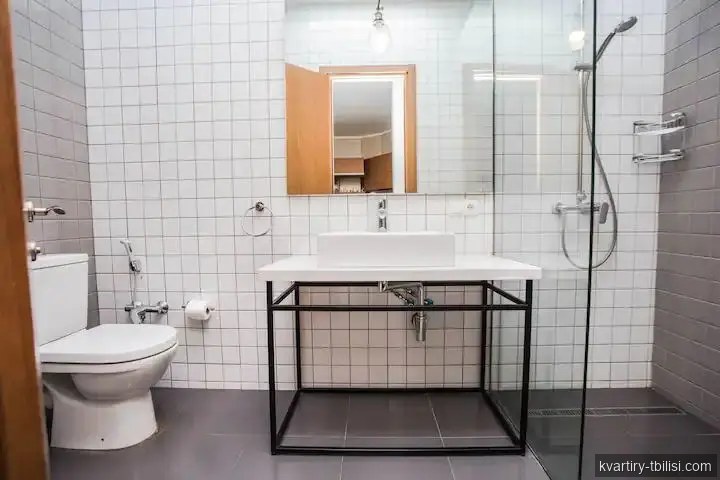 2-bedroom Apartment for rent in Vera, Tbilisi, 69 sqm, floor 2/5 — 1 100 USD/month | Tbilisi Homes