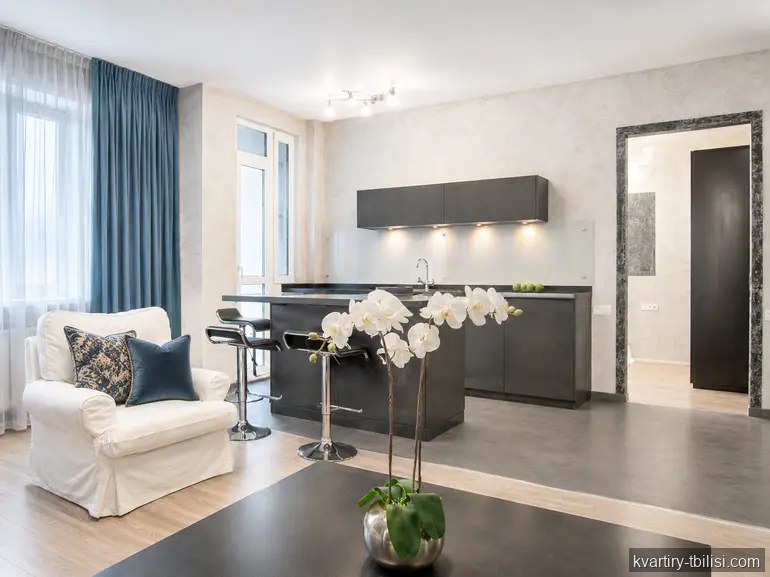 2-bedroom Apartment for rent in Vera, Tbilisi, 90 sqm, floor 7/10 — 1 000 USD/month | Tbilisi Homes