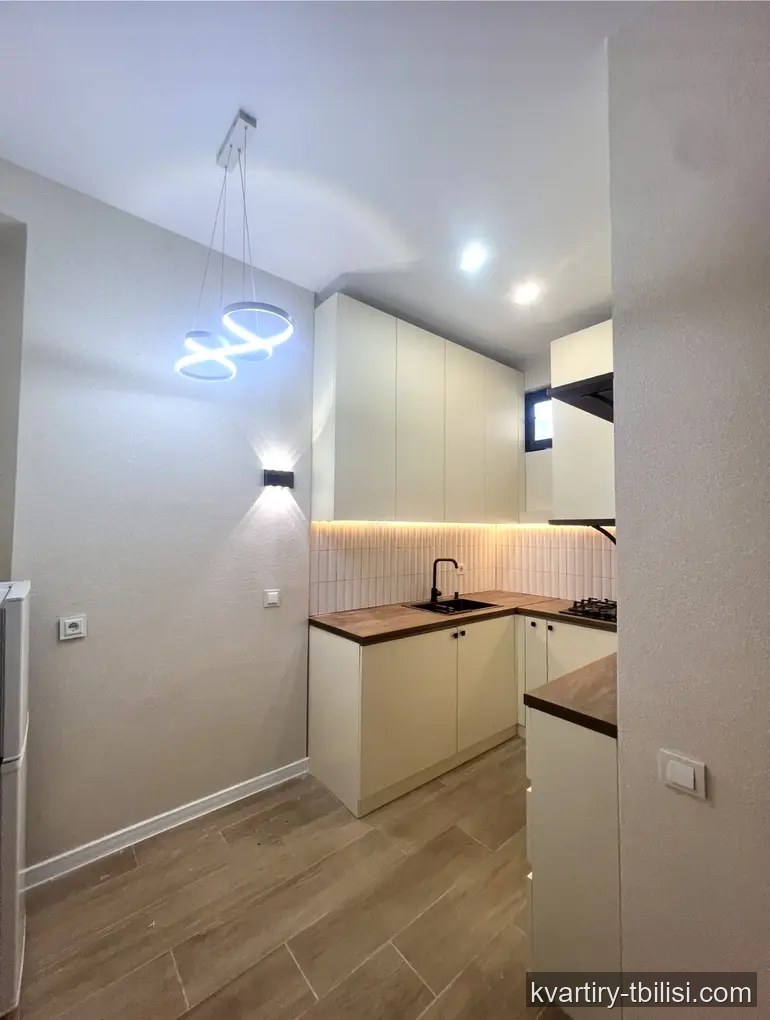 2-bedroom Apartment for rent in Vera, Tbilisi, 65 sqm, floor 2/8 — 950 USD/month | Tbilisi Homes
