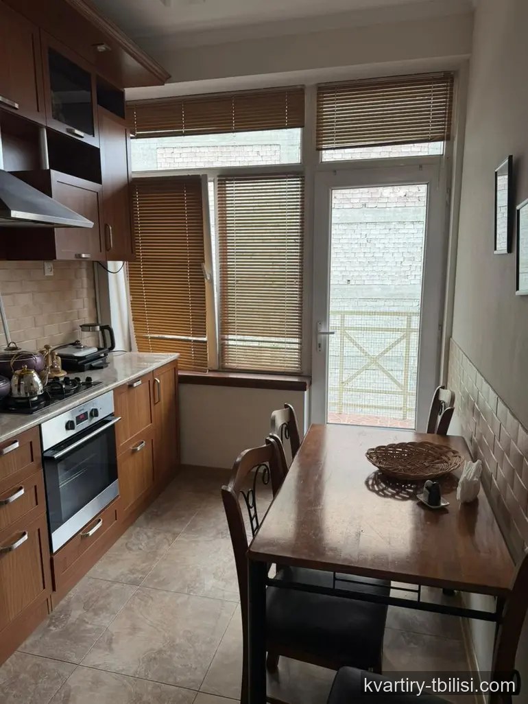 3-bedroom Apartment for rent in Vera, Tbilisi, 70 sqm, floor 3/9 — 700 USD/month | Tbilisi Homes