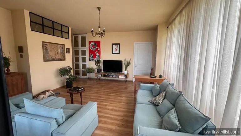 Трёхкомнатная квартира на Вере — 1 500 USD/мес | Tbilisi Homes
