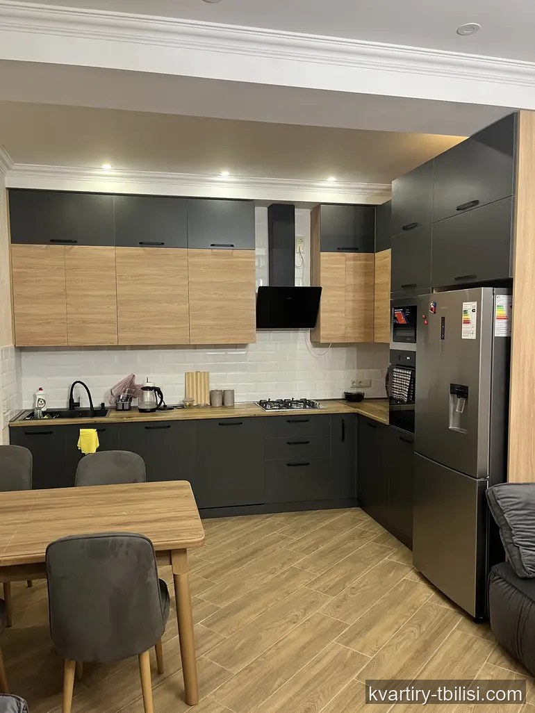3-bedroom Apartment for rent in Vera, Tbilisi, 124.6 sqm, floor 5/12 — 1 600 USD/month | Tbilisi Homes