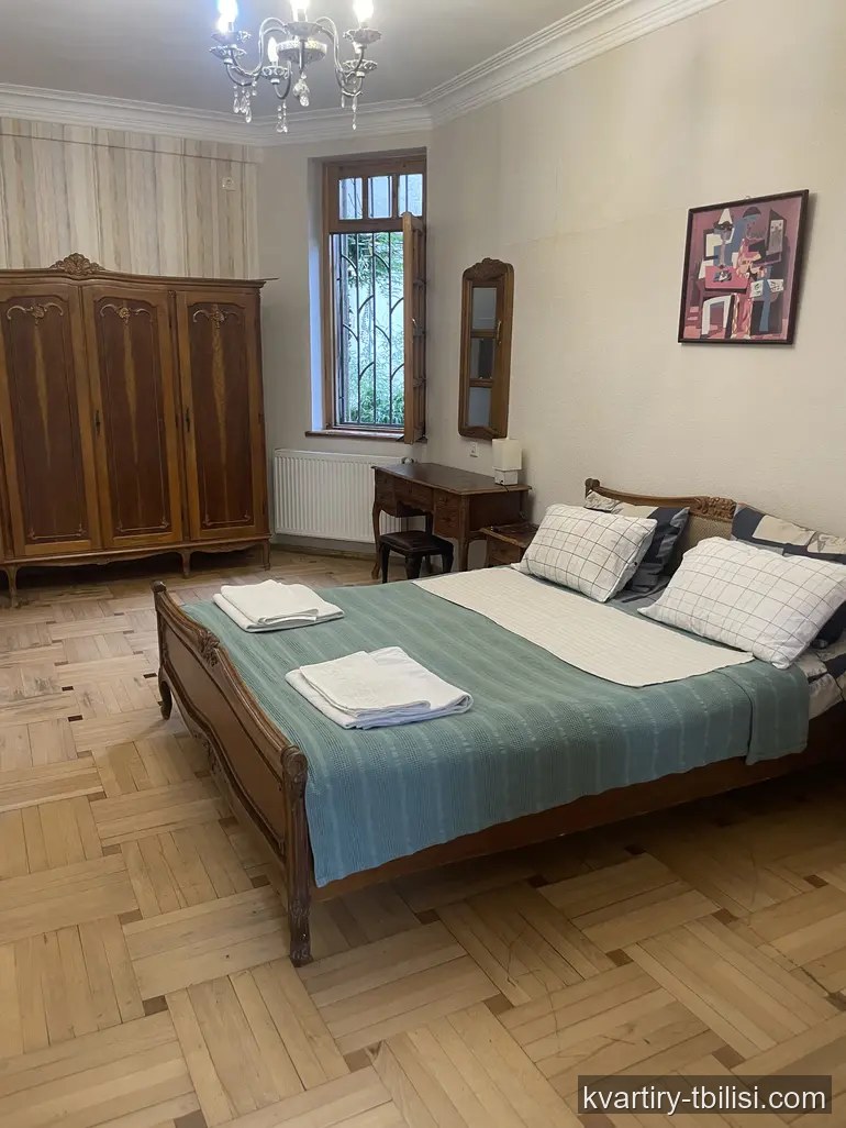 3-bedroom Apartment for rent in Vera, Tbilisi, 85 sqm, floor 1/8 — 1 100 USD/month | Tbilisi Homes