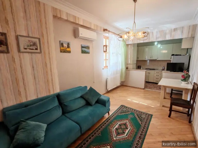 3-bedroom Apartment for rent in Vera, Tbilisi, 85 sqm, floor 1/8 — 1 100 USD/month | Tbilisi Homes