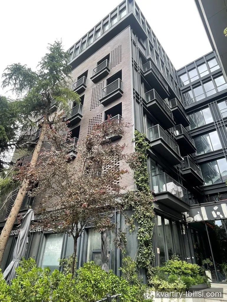 Трёхкомнатная квартира на Вере — 1 300 USD/мес | Tbilisi Homes