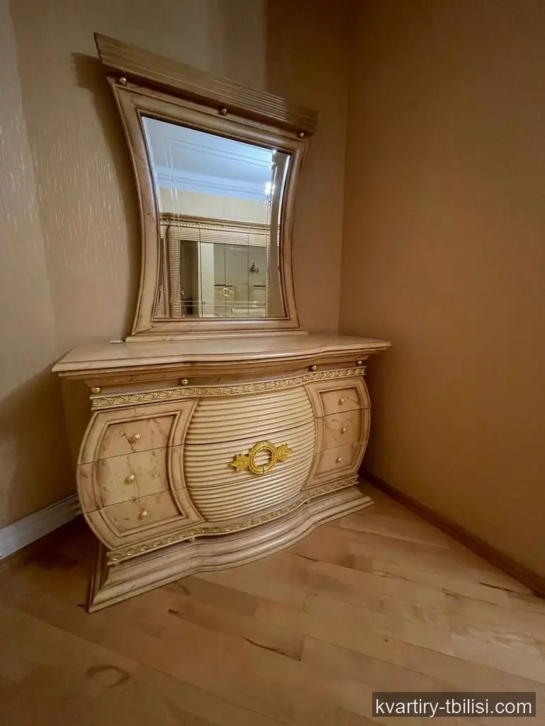 Четырёхкомнатная квартира на Вере — 1 500 USD/мес | Tbilisi Homes