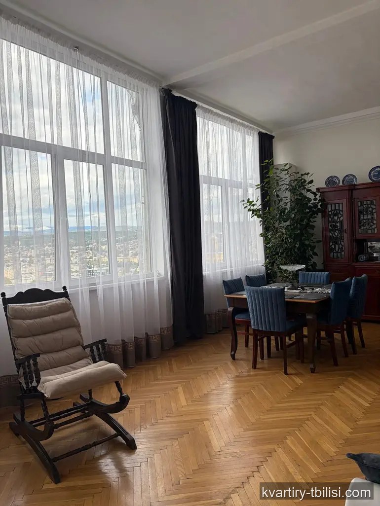Четырёхкомнатная квартира на Вере — 1 500 USD/мес | Tbilisi Homes