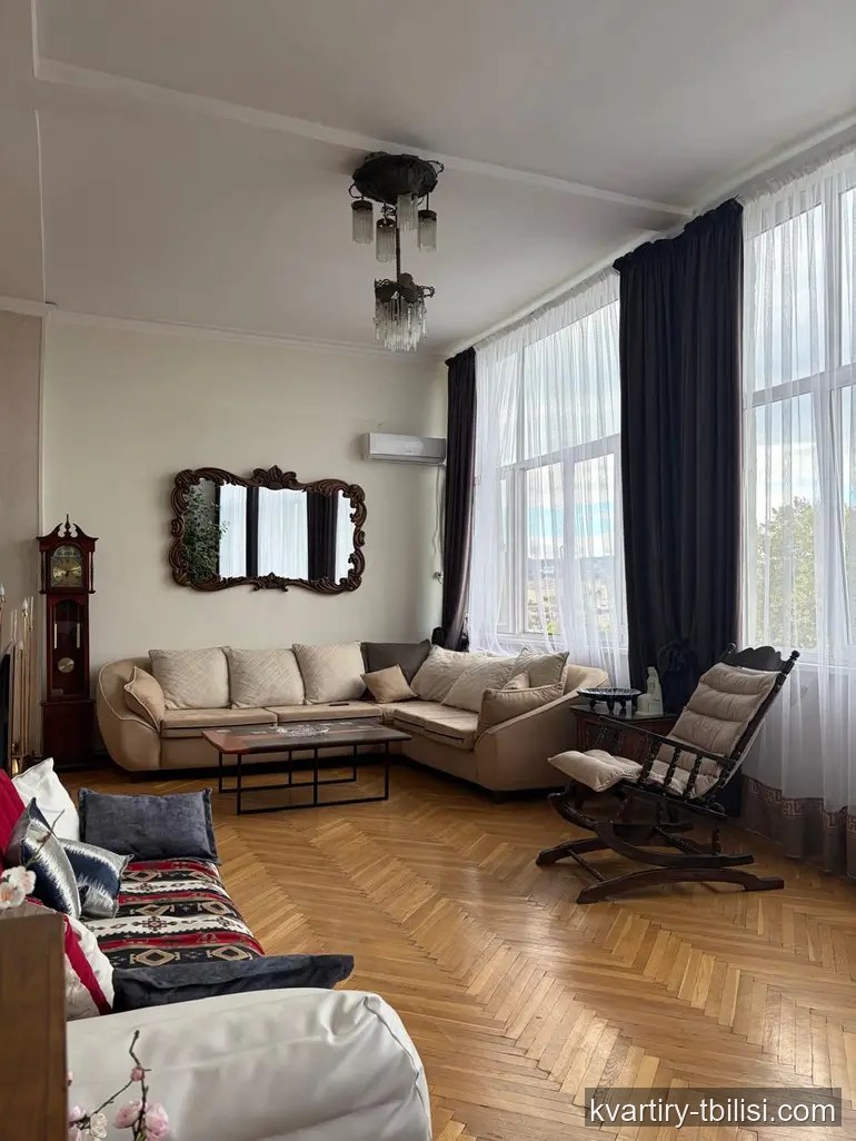 Четырёхкомнатная квартира на Вере — 1 500 USD/мес | Tbilisi Homes