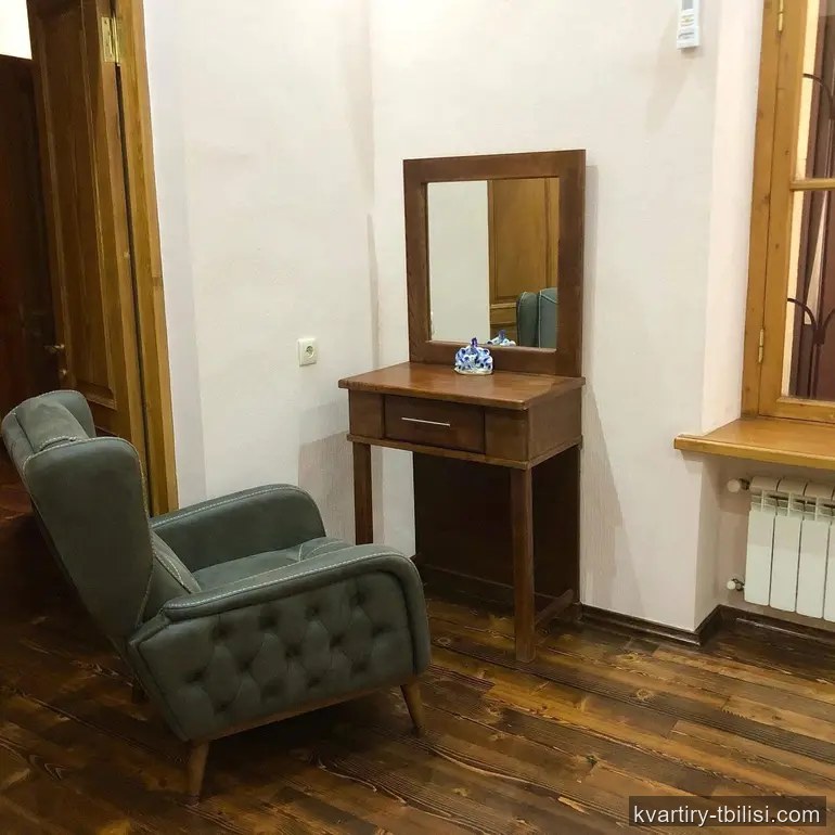 5-комнатная квартира на Вере — 1 000 USD/мес | Tbilisi Homes