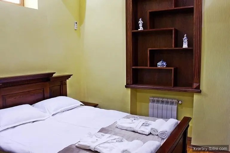 5-комнатная квартира на Вере — 1 000 USD/мес | Tbilisi Homes