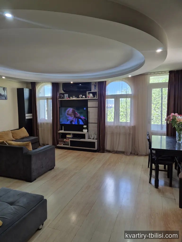 Четырёхкомнатная квартира в Тбилиси — 98 000 USD | Tbilisi Homes