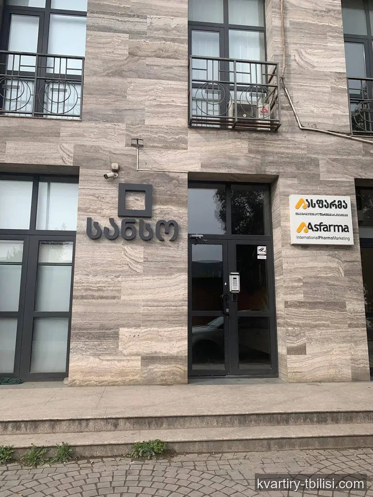 3-bedroom Apartment for sale in Avlabari, Tbilisi, 105 sqm, floor 4/12 — 165 000 USD | Tbilisi Homes