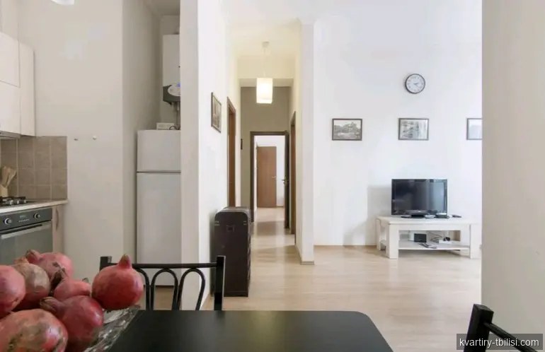 3-bedroom Apartment for sale in Avlabari, Tbilisi, 71 sqm, floor 2/4 — 185 000 USD | Tbilisi Homes