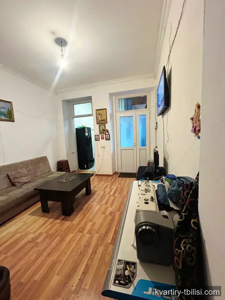 3-bedroom Apartment for sale in Avlabari, Tbilisi, 40.3 sqm, floor 2/2 — 75 000 USD | Tbilisi Homes