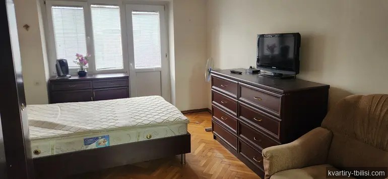 Трёхкомнатная квартира в Авлабари — 175 000 USD | Tbilisi Homes