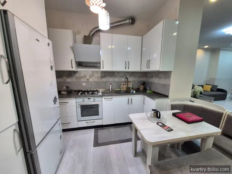 3-bedroom Apartment for sale in Bagevi, Tbilisi, 75 sqm, floor 13/18 — 140 000 USD | Tbilisi Homes