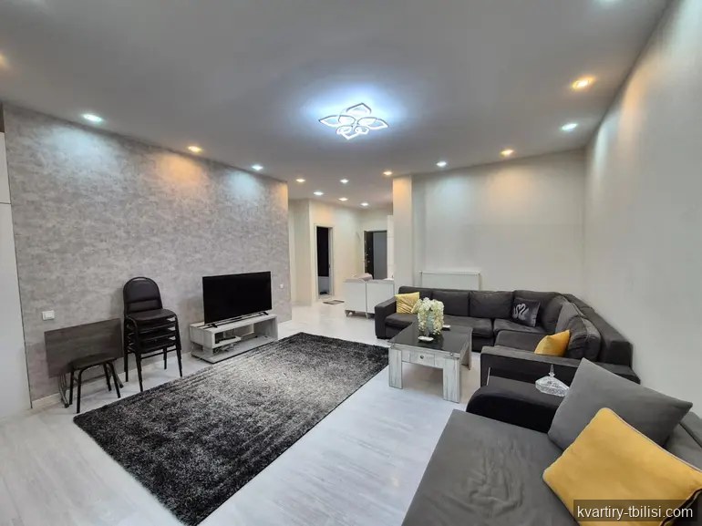 3-bedroom Apartment for sale in Bagevi, Tbilisi, 75 sqm, floor 13/18 — 140 000 USD | Tbilisi Homes