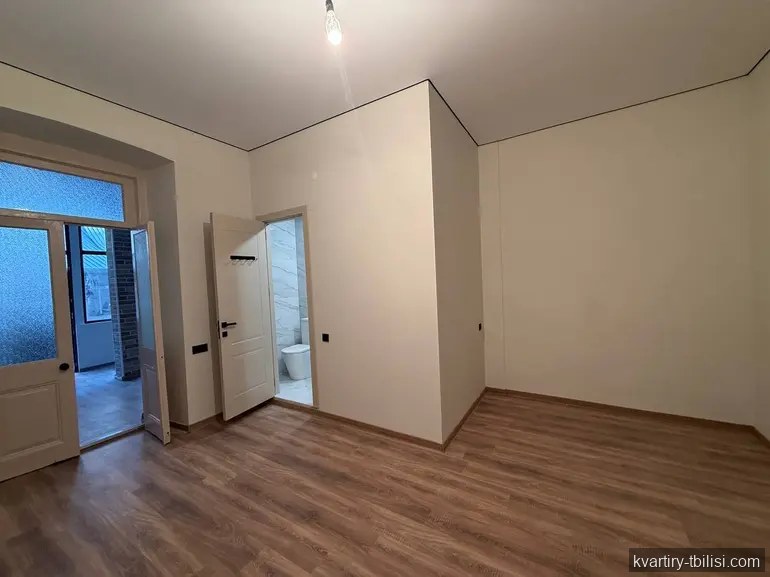 2-bedroom Apartment for sale in Chugureti, Tbilisi, 40 sqm, floor 1/2 — 68 000 USD | Tbilisi Homes