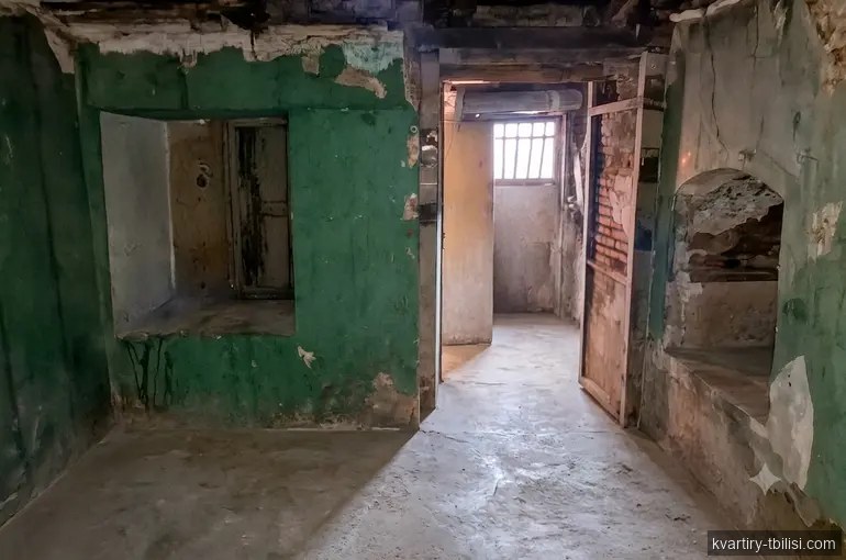 2-bedroom Apartment for sale in Chugureti, Tbilisi, 47 sqm, floor 1/3 — 19 000 USD | Tbilisi Homes