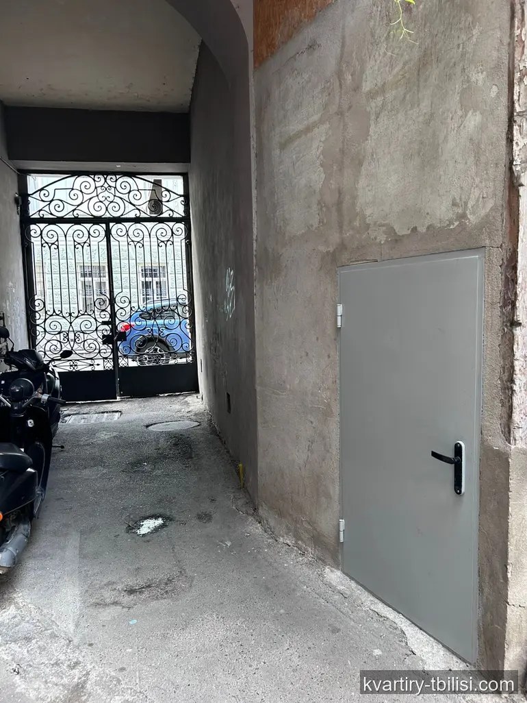 Трёхкомнатная квартира в Чугурети — 195 000 USD | Tbilisi Homes