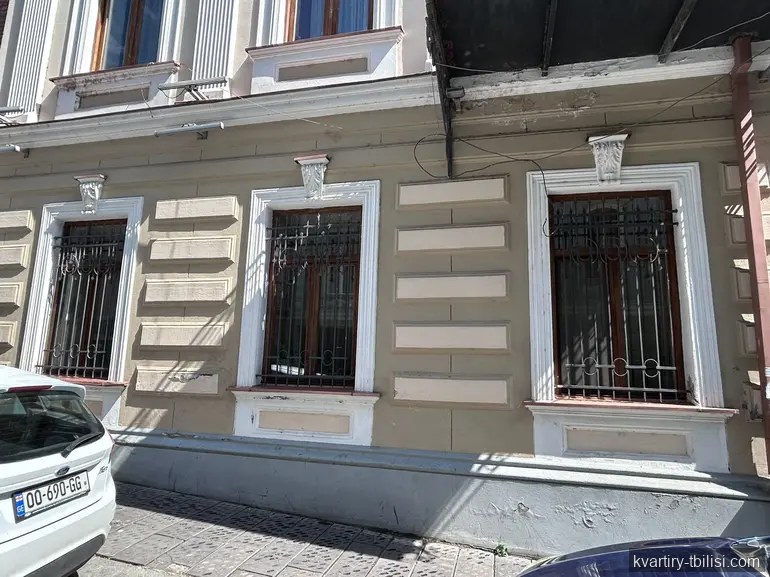 Трёхкомнатная квартира в Чугурети — 195 000 USD | Tbilisi Homes