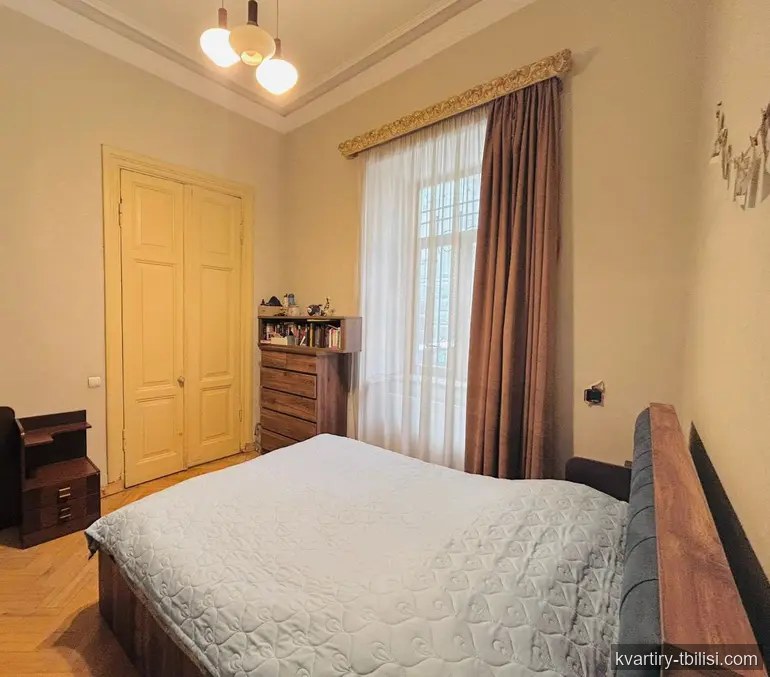 Трёхкомнатная квартира в Чугурети — 195 000 USD | Tbilisi Homes