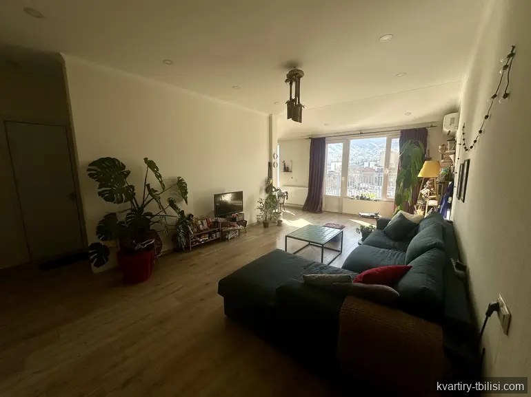 Трёхкомнатная квартира в Чугурети — 200 000 USD | Tbilisi Homes