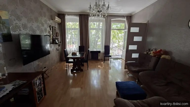 3-bedroom Apartment for sale in Chugureti, Tbilisi, 66 sqm, floor 2/2 — 100 000 USD | Tbilisi Homes