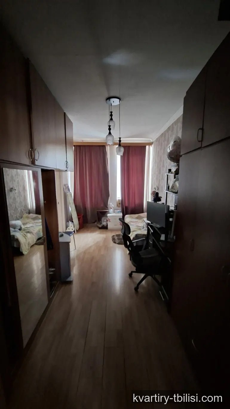 3-bedroom Apartment for sale in Chugureti, Tbilisi, 66 sqm, floor 2/2 — 100 000 USD | Tbilisi Homes