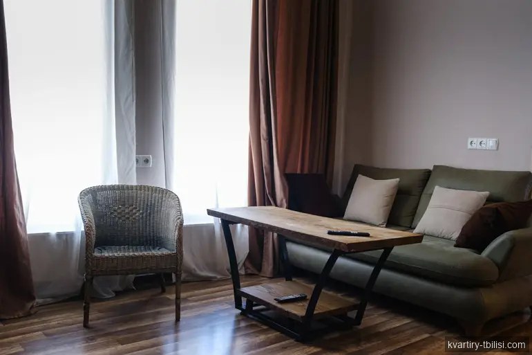 3-bedroom Apartment for sale in Chugureti, Tbilisi, 80 sqm, floor 1/2 — 137 000 USD | Tbilisi Homes