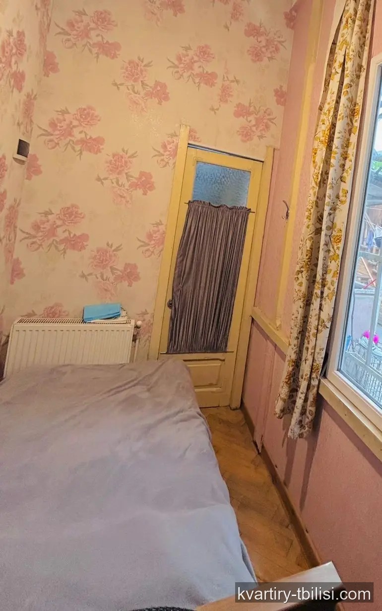 3-bedroom Apartment for sale in Chugureti, Tbilisi, 106 sqm, floor 1/2 — 195 000 USD | Tbilisi Homes