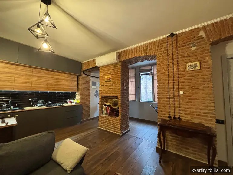 3-bedroom Apartment for sale in Chugureti, Tbilisi, 212 sqm, floor 3/4 — 330 000 USD | Tbilisi Homes
