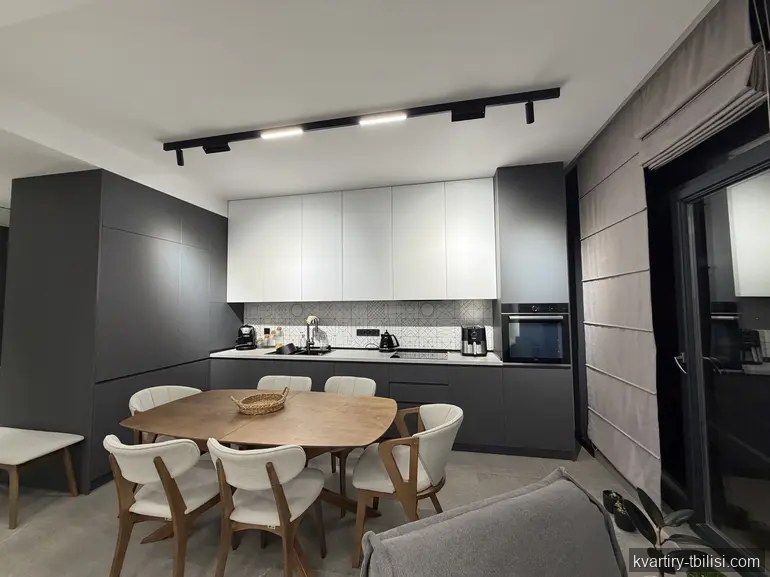 Трёхкомнатная квартира в Чугурети — 170 000 USD | Tbilisi Homes