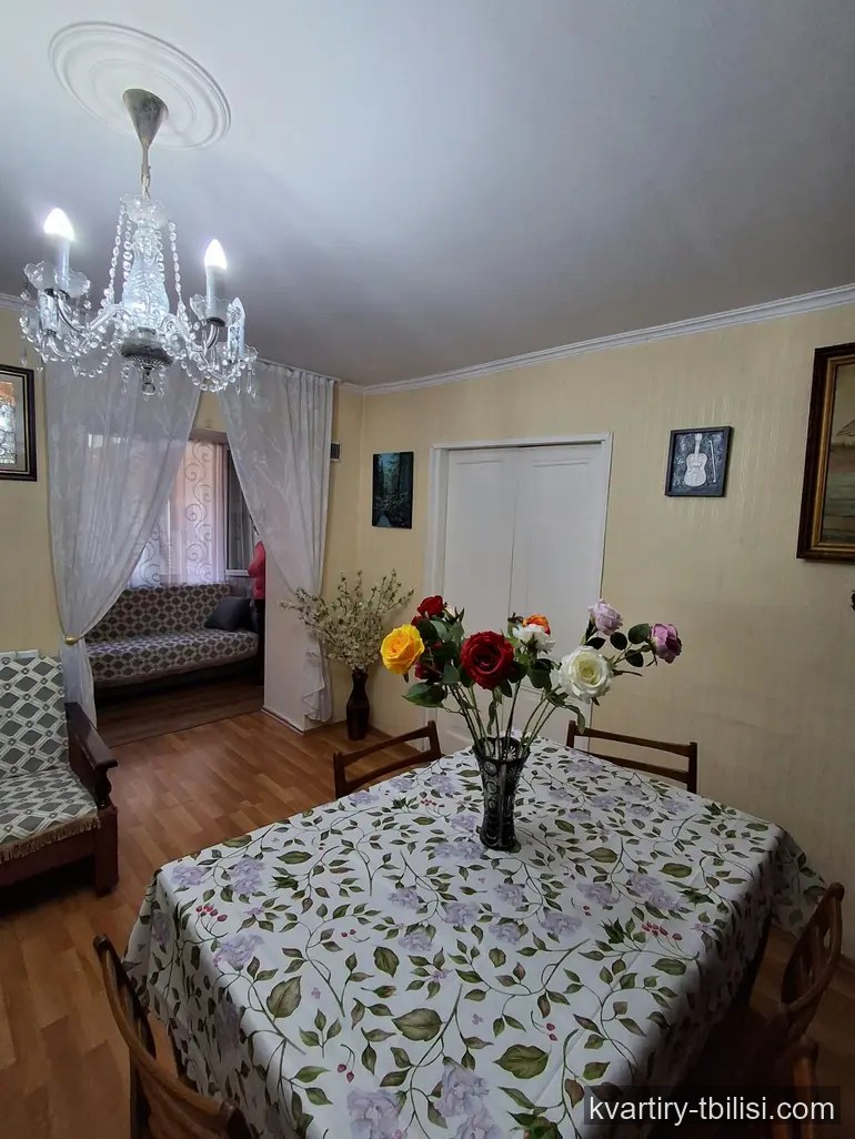 Трёхкомнатная квартира в Чугурети — 60 000 USD | Tbilisi Homes