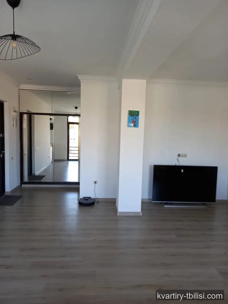 Трёхкомнатная квартира в Чугурети — 180 000 USD | Tbilisi Homes
