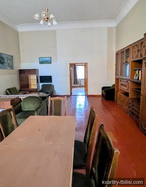 3-bedroom Apartment for sale in Chugureti, Tbilisi, 107 sqm, floor 1/3 — 220 000 USD | Tbilisi Homes