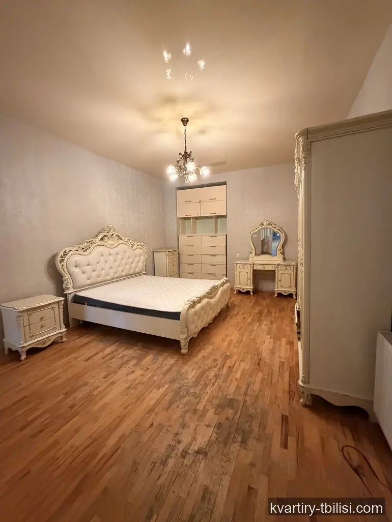 Трёхкомнатная квартира в Чугурети — 92 000 USD | Tbilisi Homes