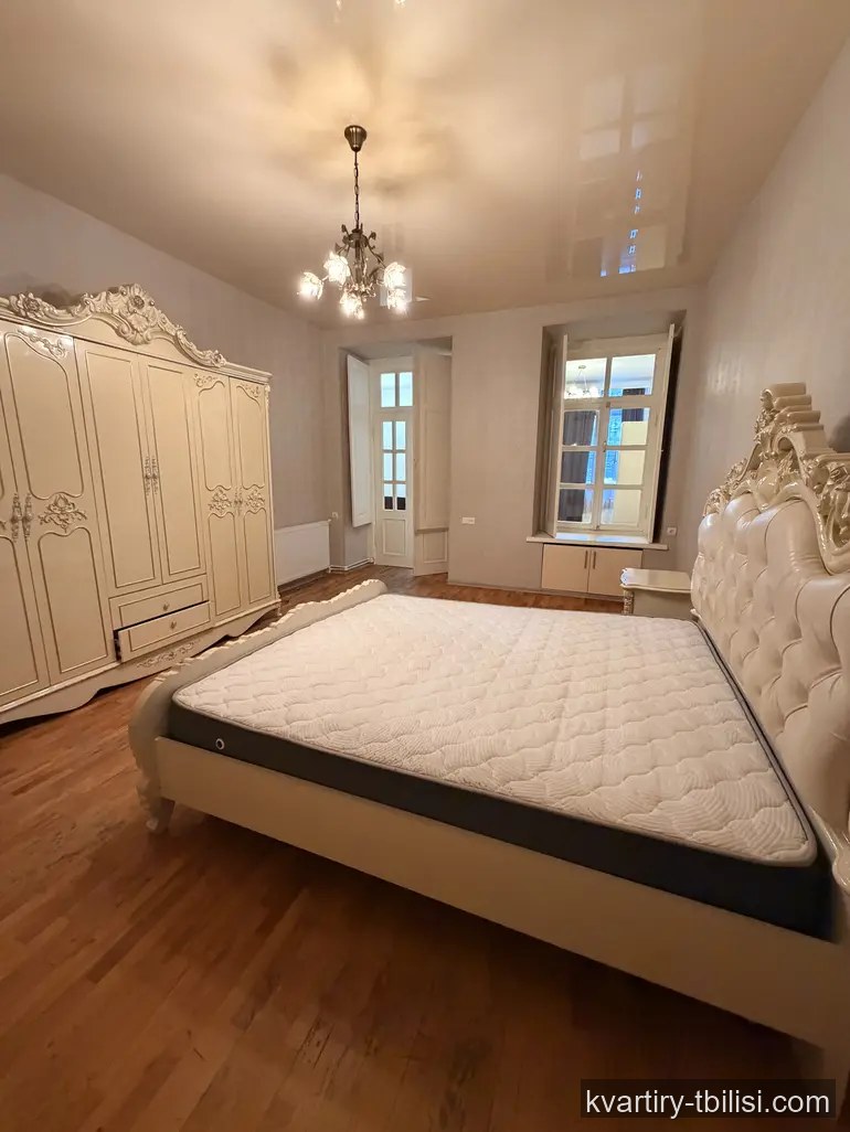 Трёхкомнатная квартира в Чугурети — 92 000 USD | Tbilisi Homes