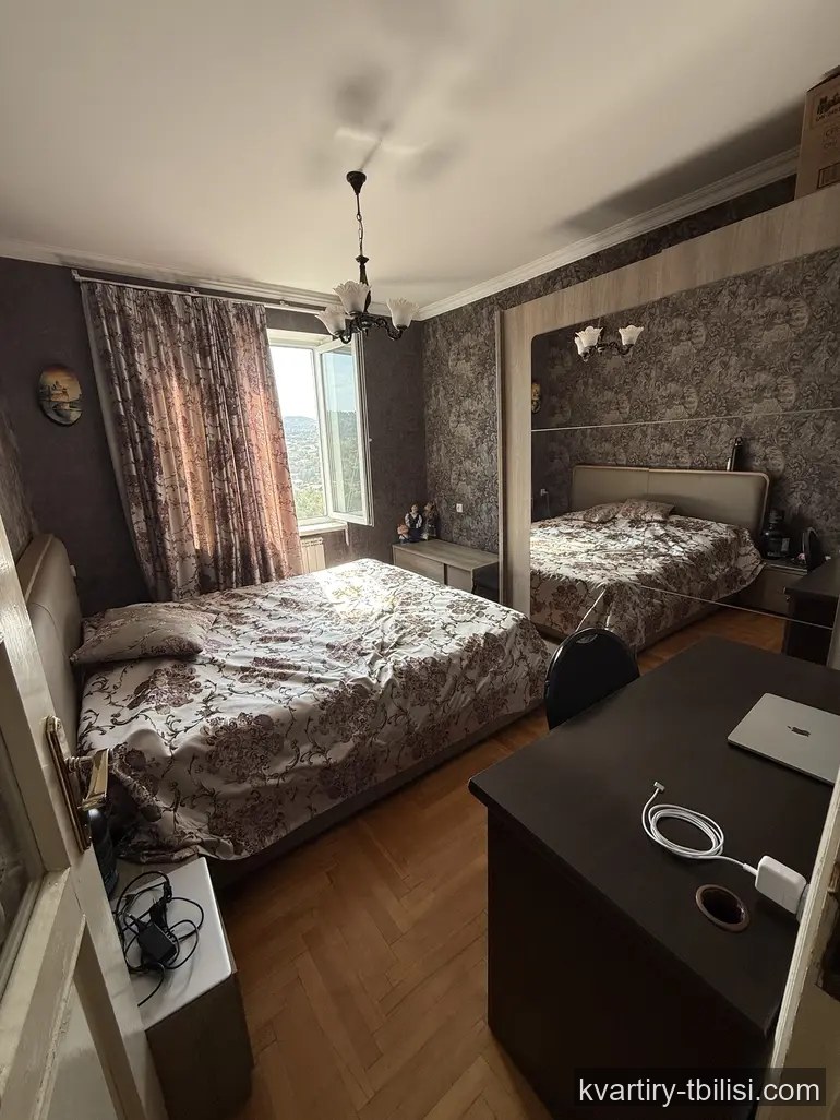 3-bedroom Apartment for sale in Chugureti, Tbilisi, 93.25 sqm, floor 6/9 — 135 000 USD | Tbilisi Homes