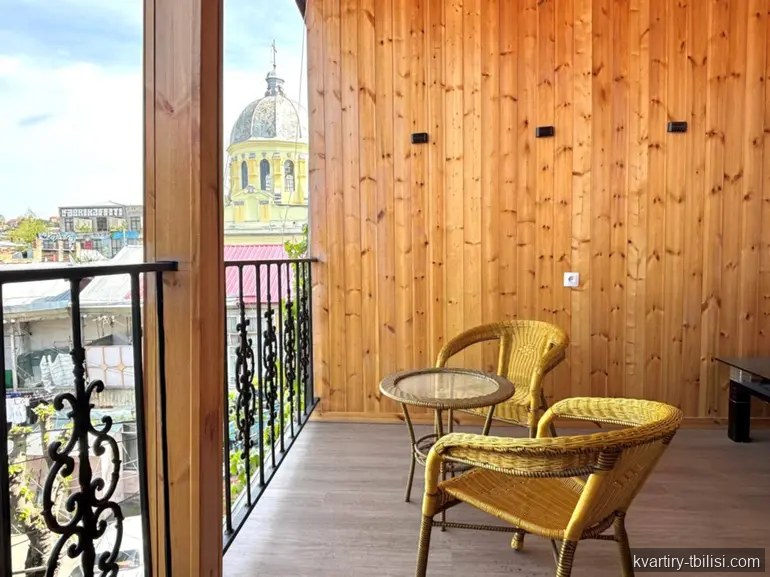 3-bedroom Apartment for sale in Chugureti, Tbilisi, 140 sqm, floor 2/3 — 300 000 USD | Tbilisi Homes