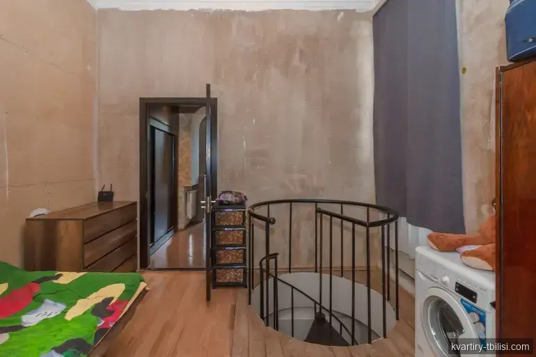Четырёхкомнатная квартира в Чугурети — 135 000 USD | Tbilisi Homes