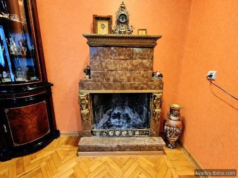 5-комнатная квартира в Чугурети — 172 000 USD | Tbilisi Homes