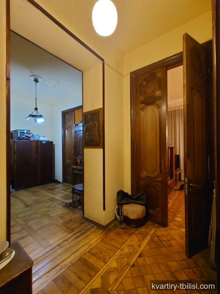 5-комнатная квартира в Чугурети — 335 000 USD | Tbilisi Homes