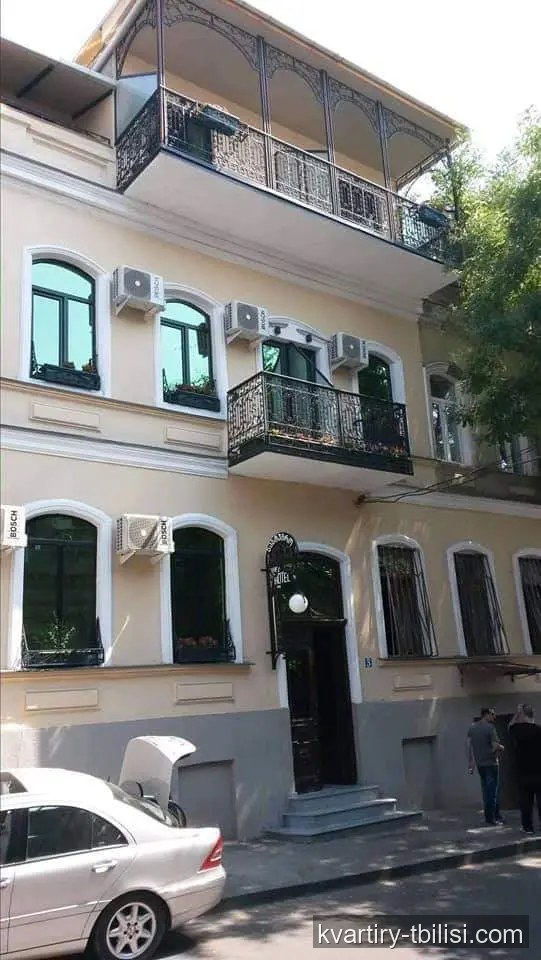 5-bedroom Apartment for sale in Chugureti, Tbilisi, 150 sqm, floor 1/2 — 300 000 USD | Tbilisi Homes