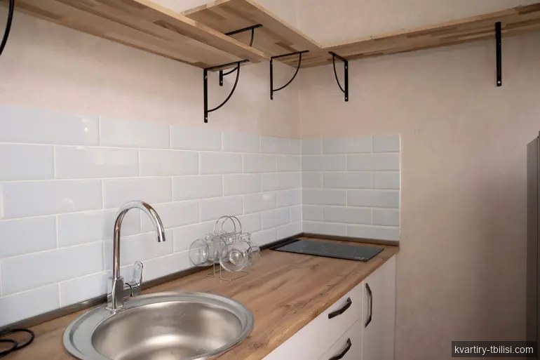 5-bedroom Apartment for sale in Chugureti, Tbilisi, 120 sqm, floor 2/4 — 187 000 USD | Tbilisi Homes