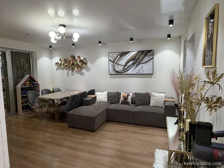Трёхкомнатная квартира в Дидубе — 118 000 USD | Tbilisi Homes