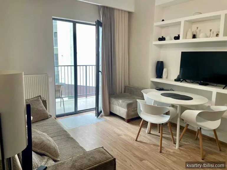 Трёхкомнатная квартира в Дидубе — 12 000 USD | Tbilisi Homes