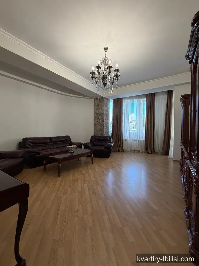 Четырёхкомнатная квартира в Дидубе — 190 000 USD | Tbilisi Homes