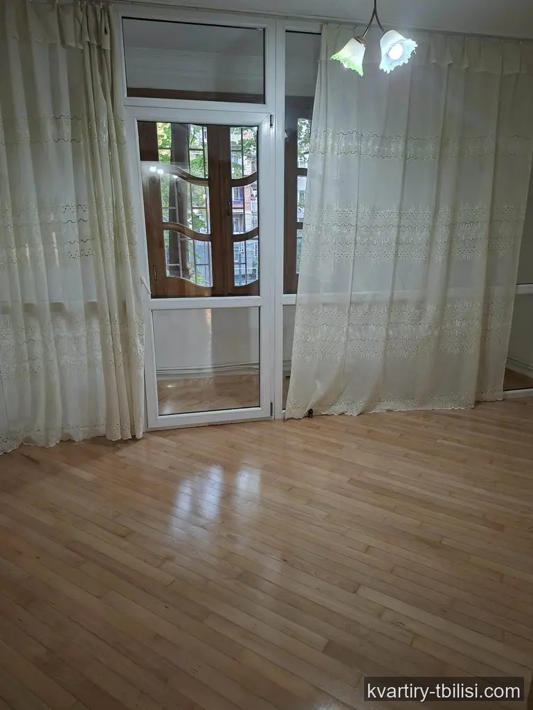 4-bedroom Apartment for sale in Digomi Massiv, Tbilisi, 85 sqm, floor 2/8 — 120 000 USD | Tbilisi Homes