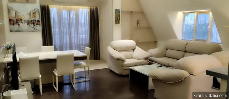 Четырёхкомнатная квартира в Дигомском массиве — 280 000 USD | Tbilisi Homes